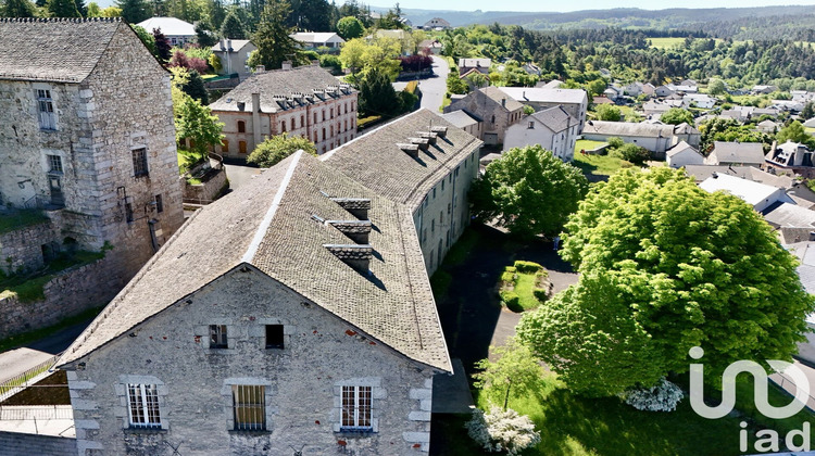 Ma-Cabane - Vente Immeuble Saint-Alban-sur-Limagnole, 1662 m²