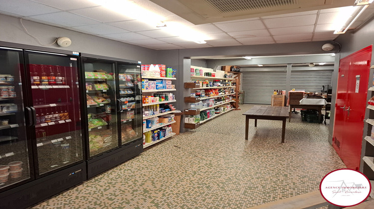 Ma-Cabane - Vente Immeuble SAINT-AMAND-MONTROND, 335 m²