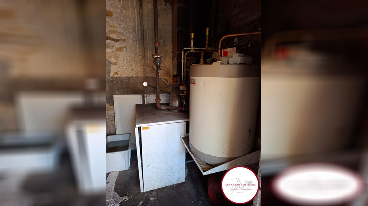 Ma-Cabane - Vente Immeuble SAINT-AMAND-MONTROND, 335 m²