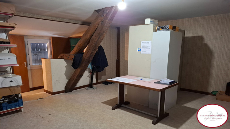 Ma-Cabane - Vente Immeuble SAINT-AMAND-MONTROND, 335 m²