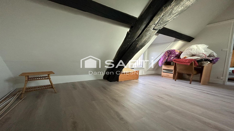Ma-Cabane - Vente Immeuble Saint-Amand-Montrond, 312 m²