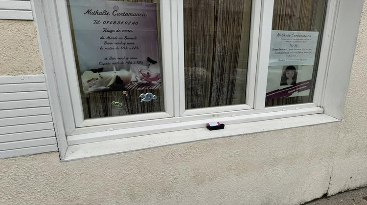 Ma-Cabane - Vente Immeuble SAINT AMAND MONTROND, 180 m²