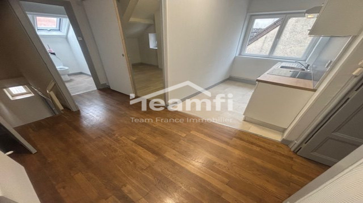 Ma-Cabane - Vente Immeuble Saint-Amand-Montrond, 84 m²