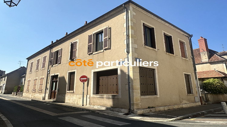 Ma-Cabane - Vente Immeuble SAINT-AMAND-MONTROND, 250 m²