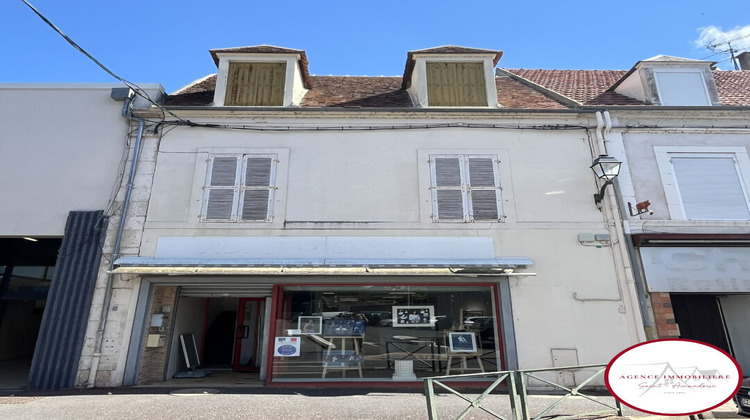 Ma-Cabane - Vente Immeuble SAINT-AMAND-MONTROND, 180 m²