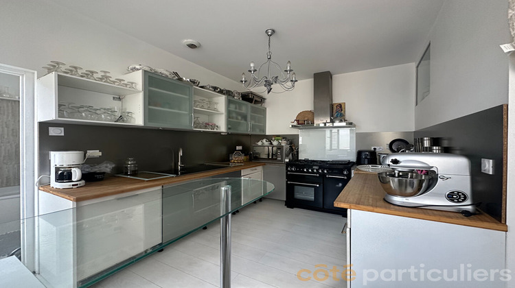 Ma-Cabane - Vente Immeuble SAINT-AMAND-MONTROND, 167 m²