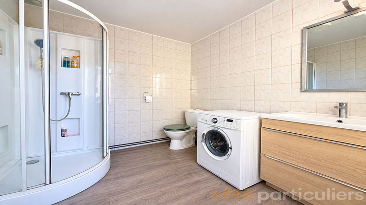 Ma-Cabane - Vente Immeuble SAINT-AMAND-MONTROND, 200 m²