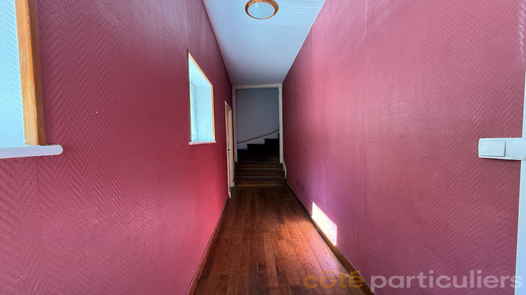 Ma-Cabane - Vente Immeuble SAINT-AMAND-MONTROND, 200 m²