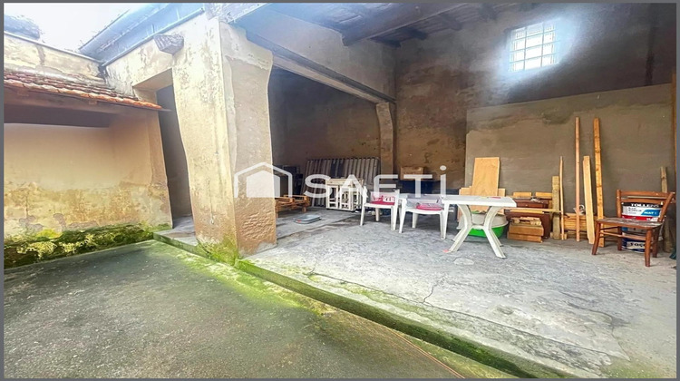 Ma-Cabane - Vente Immeuble Saint-Andre-de-Cubzac, 155 m²