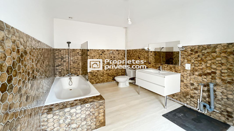 Ma-Cabane - Vente Immeuble SAINT ANDRE DE CUBZAC, 155 m²