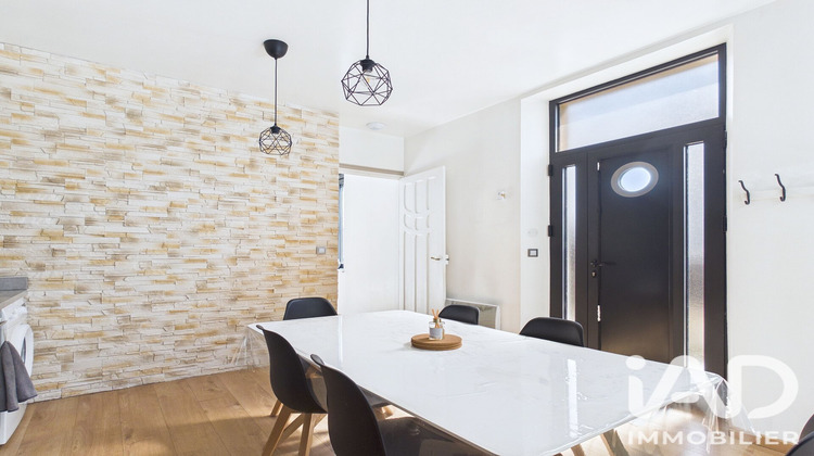Ma-Cabane - Vente Immeuble Saint-André-les-Vergers, 76 m²