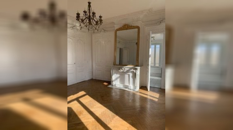 Ma-Cabane - Vente Immeuble Saint-Aubin-lès-Elbeuf, 552 m²