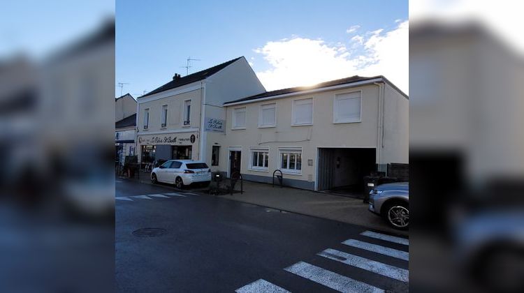 Ma-Cabane - Vente Immeuble Saint-Barthélemy-d'Anjou, 620 m²