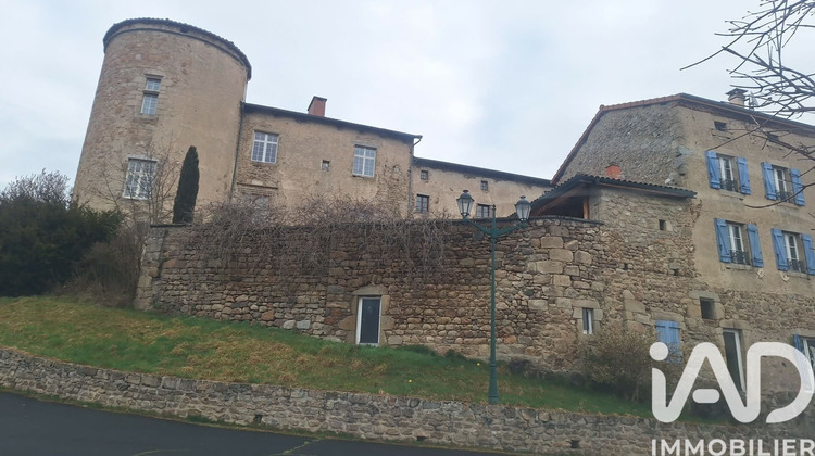 Ma-Cabane - Vente Immeuble Saint-Bonnet-le-Chastel, 751 m²