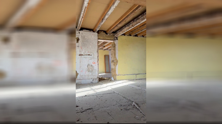 Ma-Cabane - Vente Immeuble Saint-Bueil, 210 m²