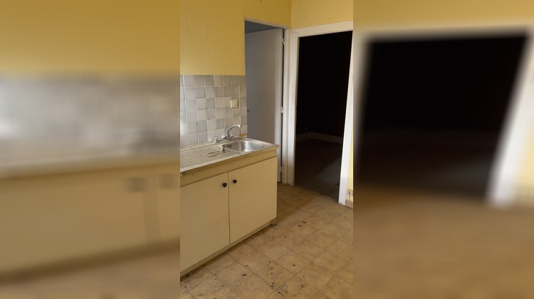 Ma-Cabane - Vente Immeuble Saint-Bueil, 210 m²