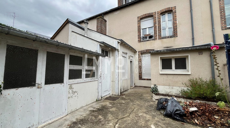 Ma-Cabane - Vente Immeuble Saint-Calais, 83 m²