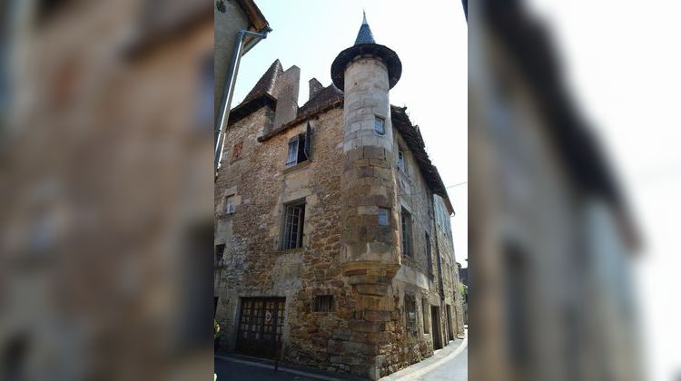 Ma-Cabane - Vente Immeuble Saint-Céré, 230 m²