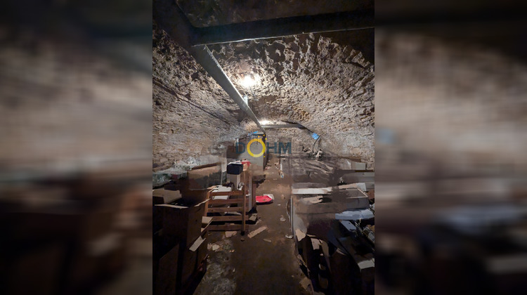 Ma-Cabane - Vente Immeuble Saint-Chef, 240 m²