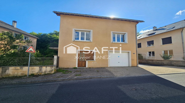 Ma-Cabane - Vente Immeuble Saint-Chely-d'Apcher, 197 m²