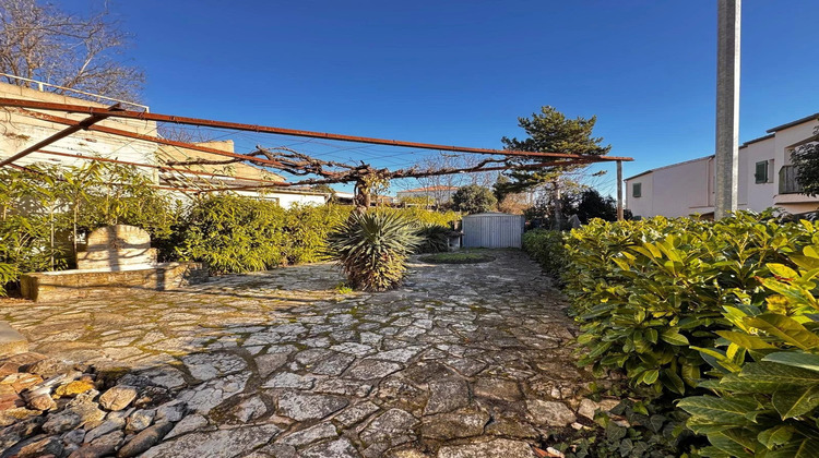 Ma-Cabane - Vente Immeuble Saint-Christol-lez-Alès, 185 m²