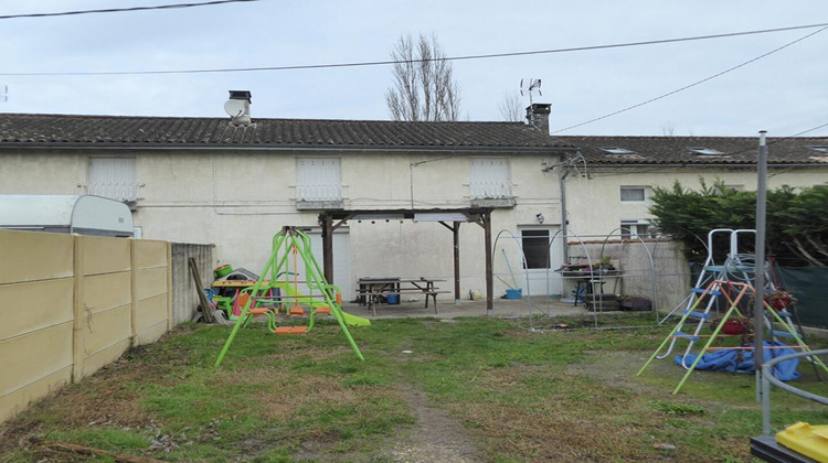 Ma-Cabane - Vente Immeuble SAINT CHRISTOLY DE BLAYE, 450 m²