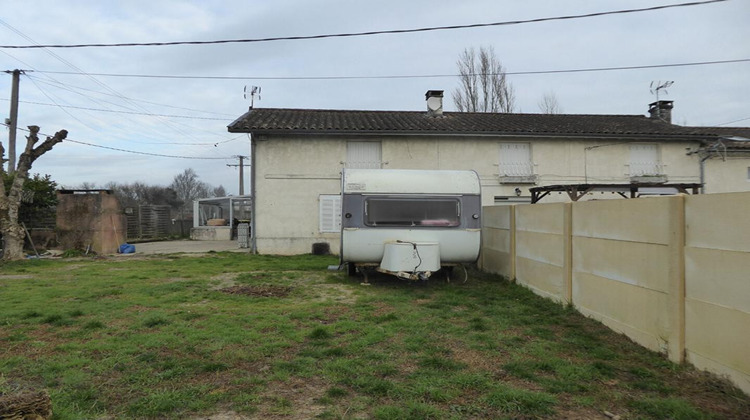 Ma-Cabane - Vente Immeuble SAINT CHRISTOLY DE BLAYE, 450 m²