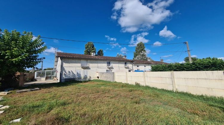 Ma-Cabane - Vente Immeuble Saint-Christoly-de-Blaye, 486 m²