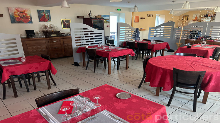 Ma-Cabane - Vente Immeuble SAINT-CHRISTOPHE-EN-BOUCHERIE, 381 m²