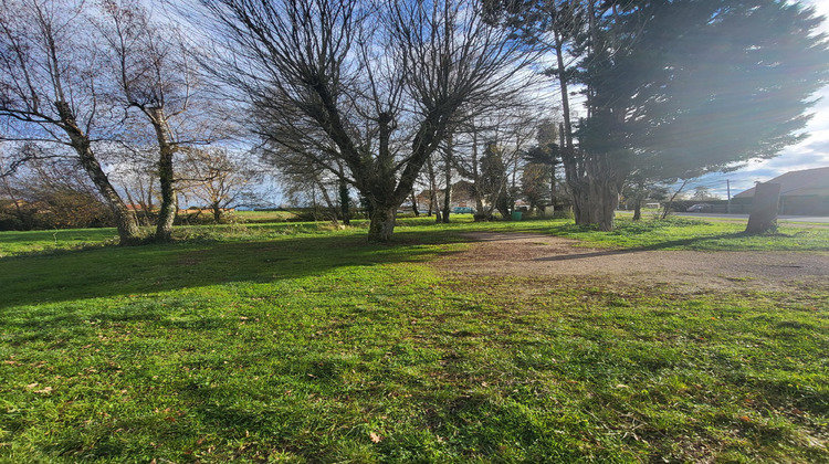 Ma-Cabane - Vente Immeuble Saint-Christophe-en-Bresse, 400 m²