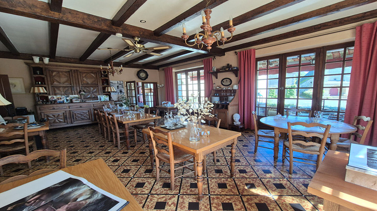 Ma-Cabane - Vente Immeuble SAINT-CIRGUES-LA-LOUTRE, 275 m²