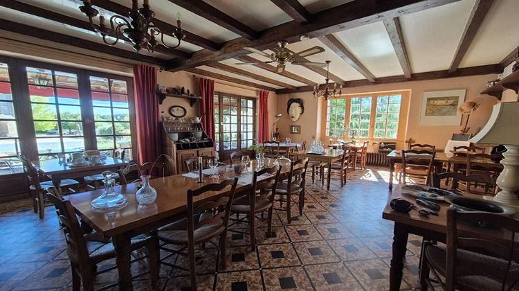 Ma-Cabane - Vente Immeuble SAINT-CIRGUES-LA-LOUTRE, 275 m²