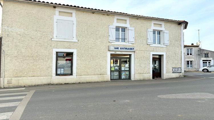 Ma-Cabane - Vente Immeuble Saint-Cyr-des-Gâts, 320 m²