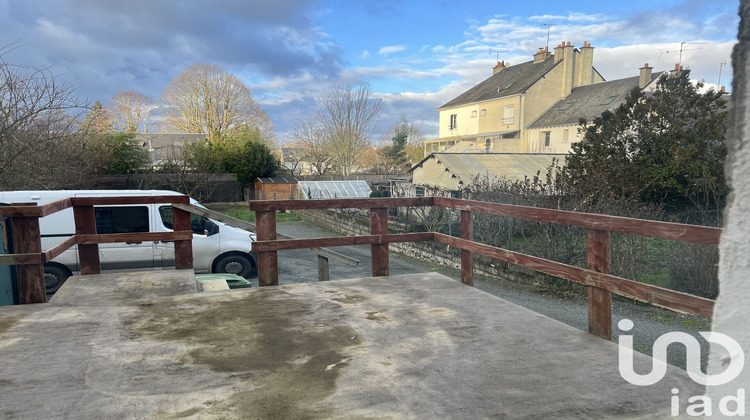 Ma-Cabane - Vente Immeuble Saint-Cyr-sur-Loire, 110 m²
