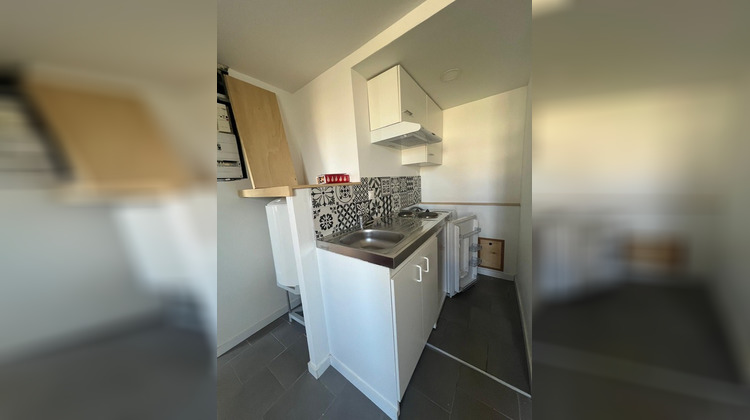 Ma-Cabane - Vente Immeuble SAINT CYR SUR LOIRE, 275 m²