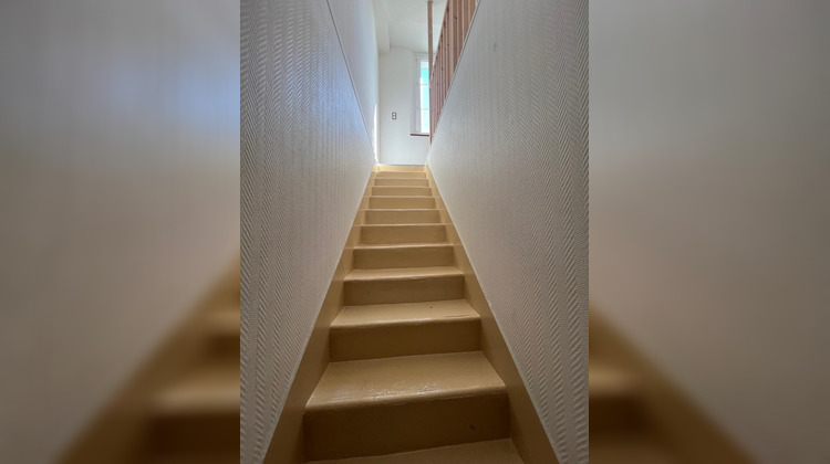 Ma-Cabane - Vente Immeuble SAINT CYR SUR LOIRE, 275 m²