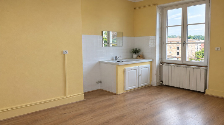 Ma-Cabane - Vente Immeuble Saint-Donat-sur-l'Herbasse, 352 m²