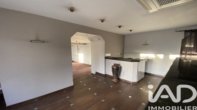 Ma-Cabane - Vente Immeuble Saint-Fargeau-Ponthierry, 333 m²