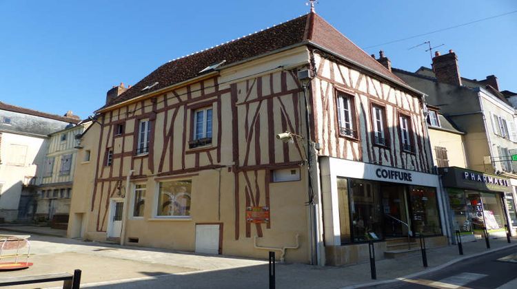 Ma-Cabane - Vente Immeuble SAINT-FLORENTIN, 200 m²