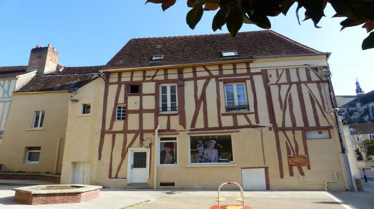 Ma-Cabane - Vente Immeuble SAINT-FLORENTIN, 200 m²