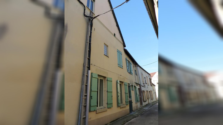 Ma-Cabane - Vente Immeuble SAINT-FLORENTIN, 240 m²