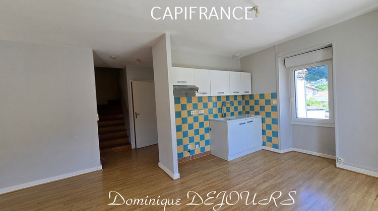 Ma-Cabane - Vente Immeuble SAINT FORTUNAT SUR EYRIEUX, 153 m²