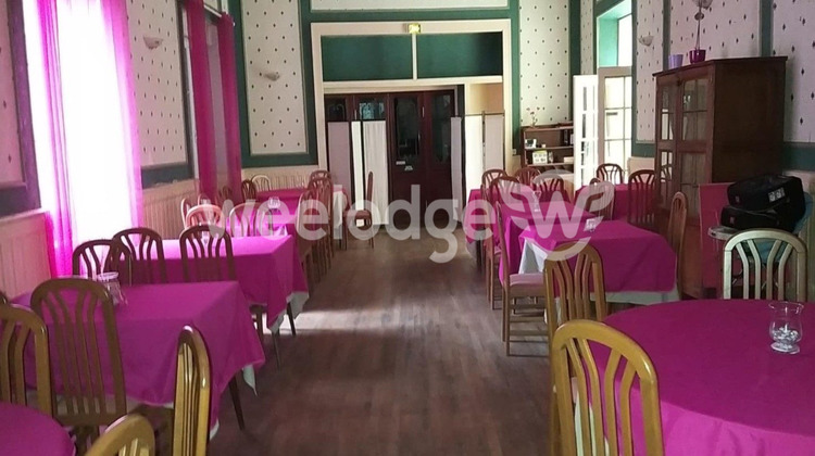 Ma-Cabane - Vente Immeuble Saint-Gaultier, 600 m²