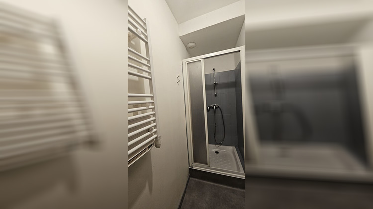 Ma-Cabane - Vente Immeuble SAINT-GENIEZ-D'OLT, 300 m²