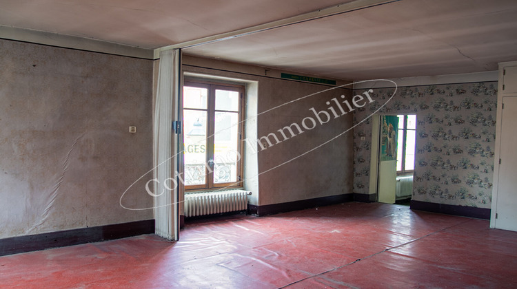 Ma-Cabane - Vente Immeuble SAINT-GENIX-SUR-GUIERS, 180 m²