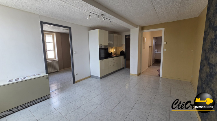 Ma-Cabane - Vente Immeuble Saint-Germain-du-Bois, 210 m²