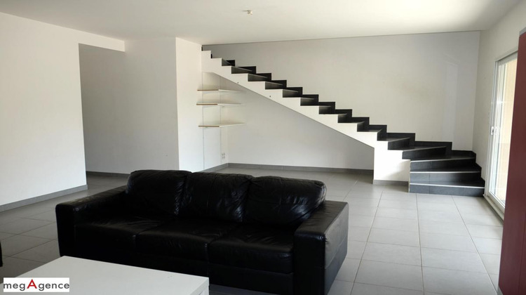 Ma-Cabane - Vente Immeuble SAINT GERMAIN LES VERGNES, 299 m²