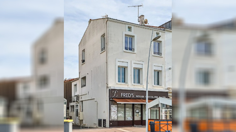Ma-Cabane - Vente Immeuble SAINT GILLES CROIX DE VIE, 106 m²