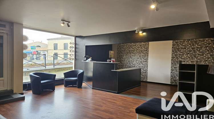 Ma-Cabane - Vente Immeuble Saint-Hilaire-de-Villefranche, 183 m²