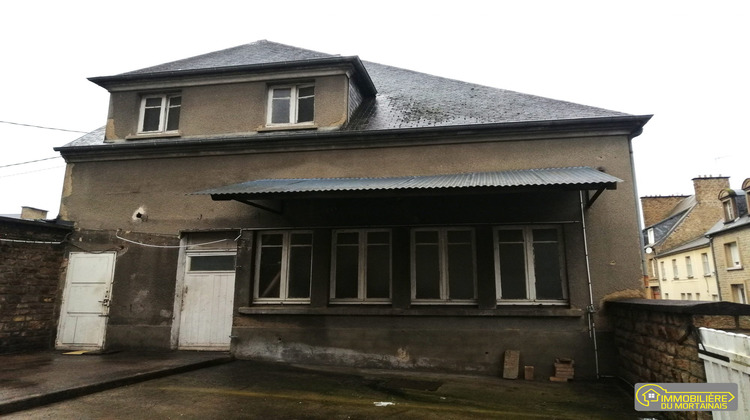 Ma-Cabane - Vente Immeuble Saint-Hilaire-du-Harcouët, 140 m²